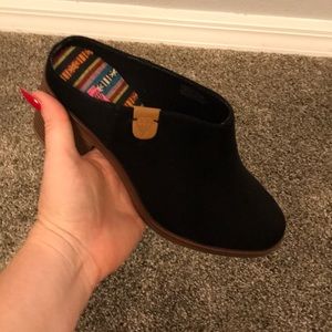 These are so cute. Brand New, from Rock & Candy.